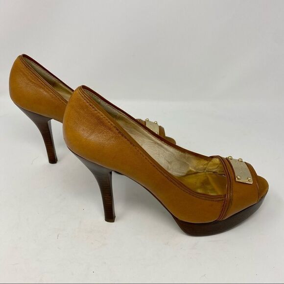 Michael Michael Kors - Peep Toe Heels (8.5) - Picture 9 of 16